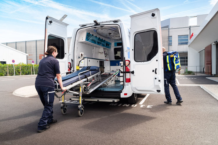 Service d'ambulance urgent Compiègne