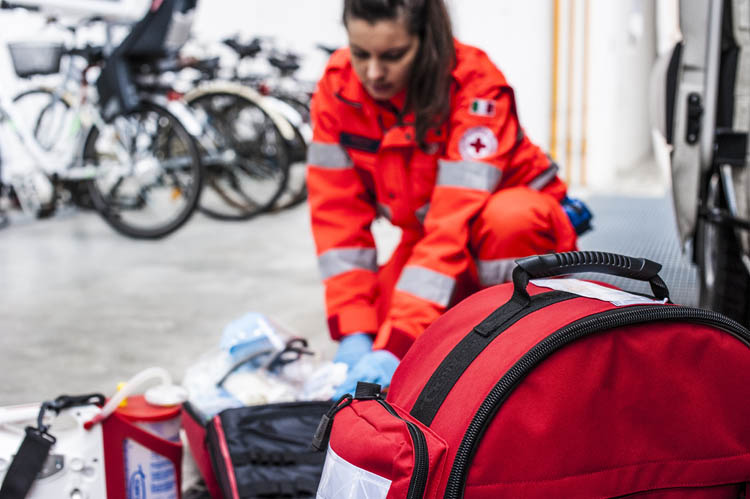 Suivre une formation d'ambulanciers Compiègne